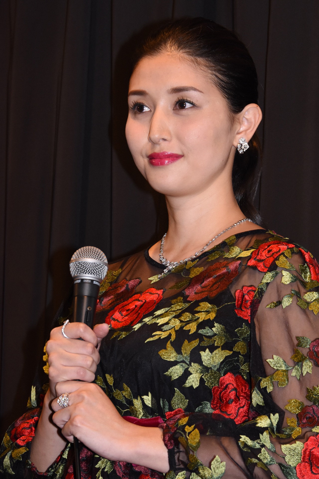 橋本マナミ