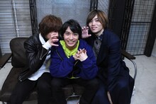 左から正木郁、松岡広大、太田将熙。