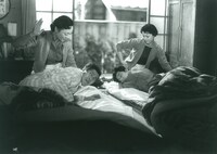 「女房族は訴える」 (c)1956東宝