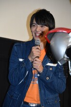 ドンシャインの登場に喜ぶ濱田龍臣。