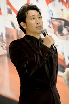 大泉洋が松田龍平の面白さに焦る ほんのちょっとだけ僕のほうが面白い 写真28枚 映画ナタリー 大泉洋が松田龍平の面白さに焦る ほんのちょっとだけ僕のほうが面白い 写真28枚 映画ナタリー
