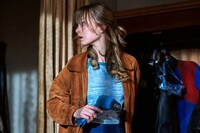 「ネイビーシールズ ナチスの金塊を奪還せよ！」