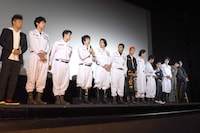 舞台挨拶の様子。