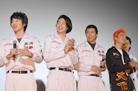 「デメキン」初日舞台挨拶の様子。