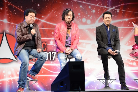 左から長濱博史、三木眞一郎、三上哲。