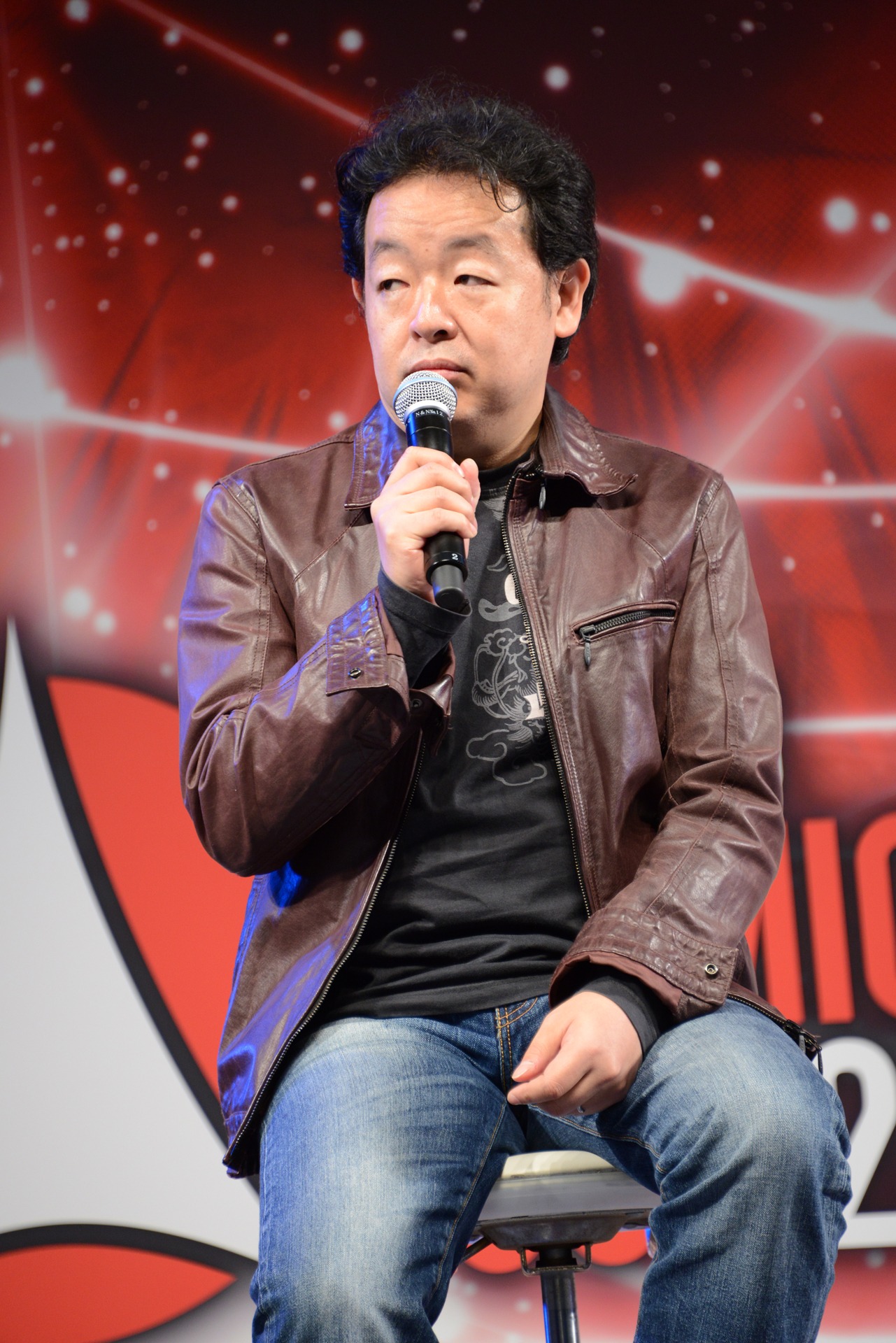 長濱博史