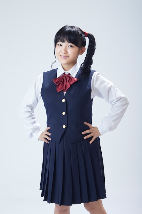 小走やえ役の天木じゅん。