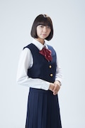 巽由華役の川津明日香。