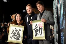 「オリエント急行殺人事件」スペシャルイベントにて、左から山村紅葉、ケネス・ブラナー、草刈正雄。