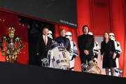 「スター・ウォーズ/最後のジェダイ」レッドカーペットイベントの様子。
