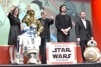 「スター・ウォーズ／最後のジェダイ」来日記者会見の様子。