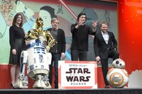 「スター・ウォーズ／最後のジェダイ」来日記者会見の様子。