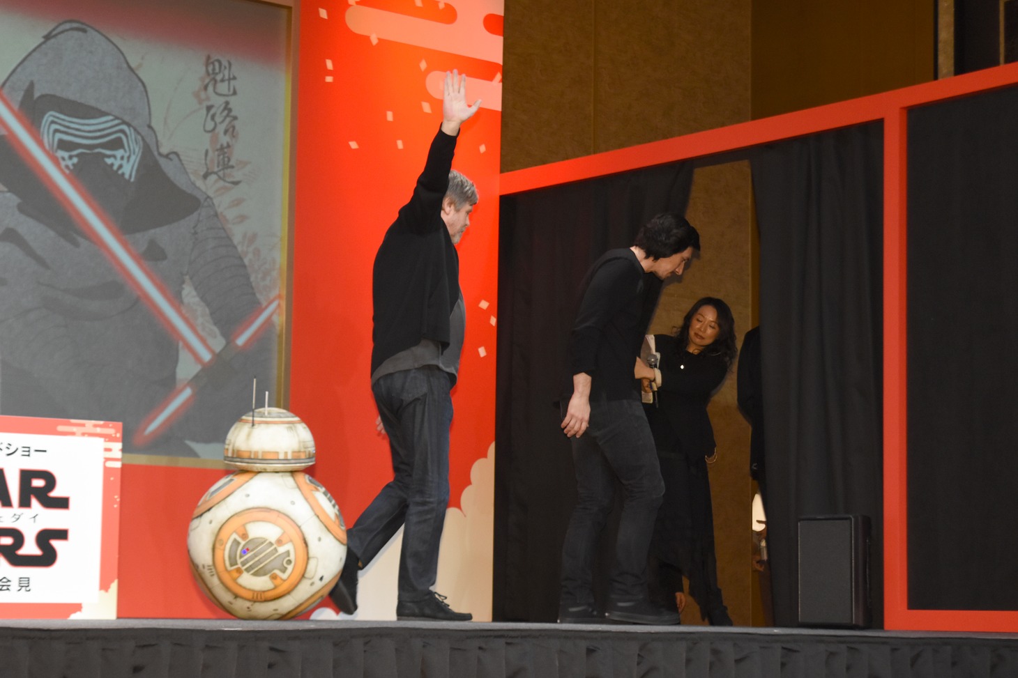 「スター・ウォーズ／最後のジェダイ」来日記者会見の様子。
