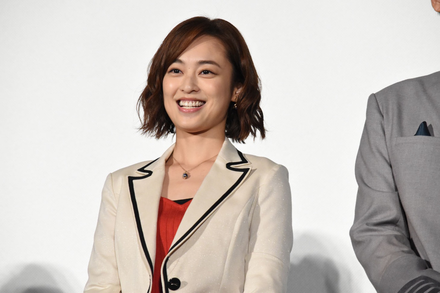 滝裕可里