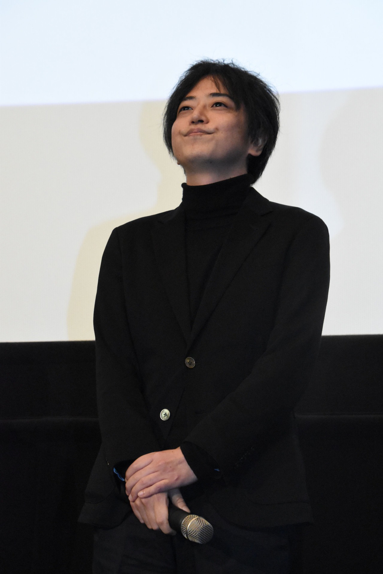 中村文則