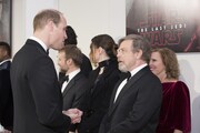 左からウィリアム王子、マーク・ハミル。