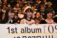 「東映 presents HKT48×48人の映画監督たち」特別先行試写会の様子。