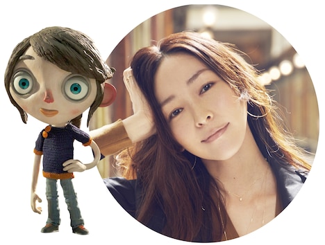 左からカミーユ、麻生久美子。