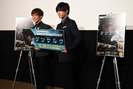 左から小野賢章、増田俊樹。