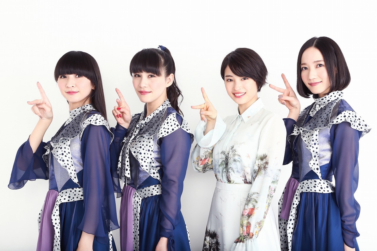 左からかしゆか、あ～ちゃん、広瀬すず、のっち。