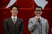 左から佐々木蔵之介、中井貴一。