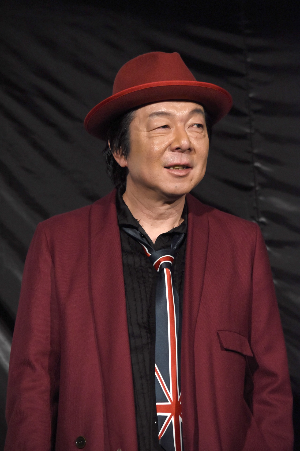 古田新太