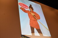 映画秘宝のグラビアアザーカット。