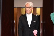 坂本龍一