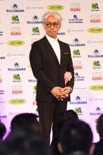 坂本龍一