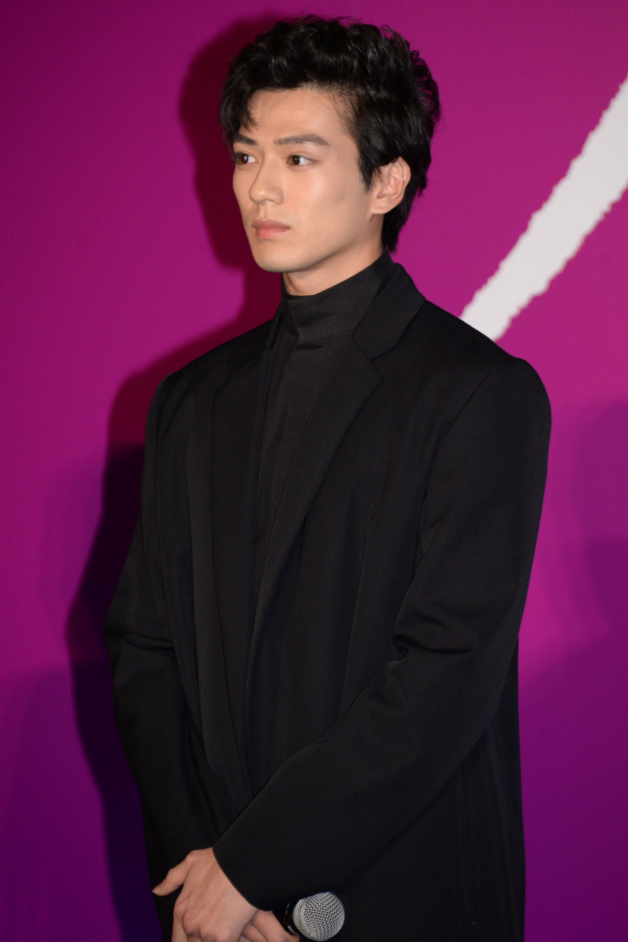 新田真剣佑