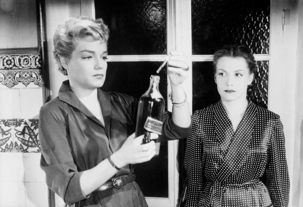 「悪魔のような女」 (c)1954 - TF1 DROITS AUDIOVISUELS - VERA FILMS