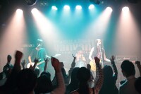 「金沢シャッターガール」