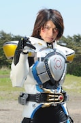 「仮面ライダーキバ」より、武田航平演じる紅音也。(c)石森プロ・東映