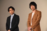 左から北村匠海、渡辺大知。