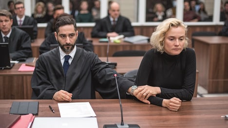 「女は二度決断する」