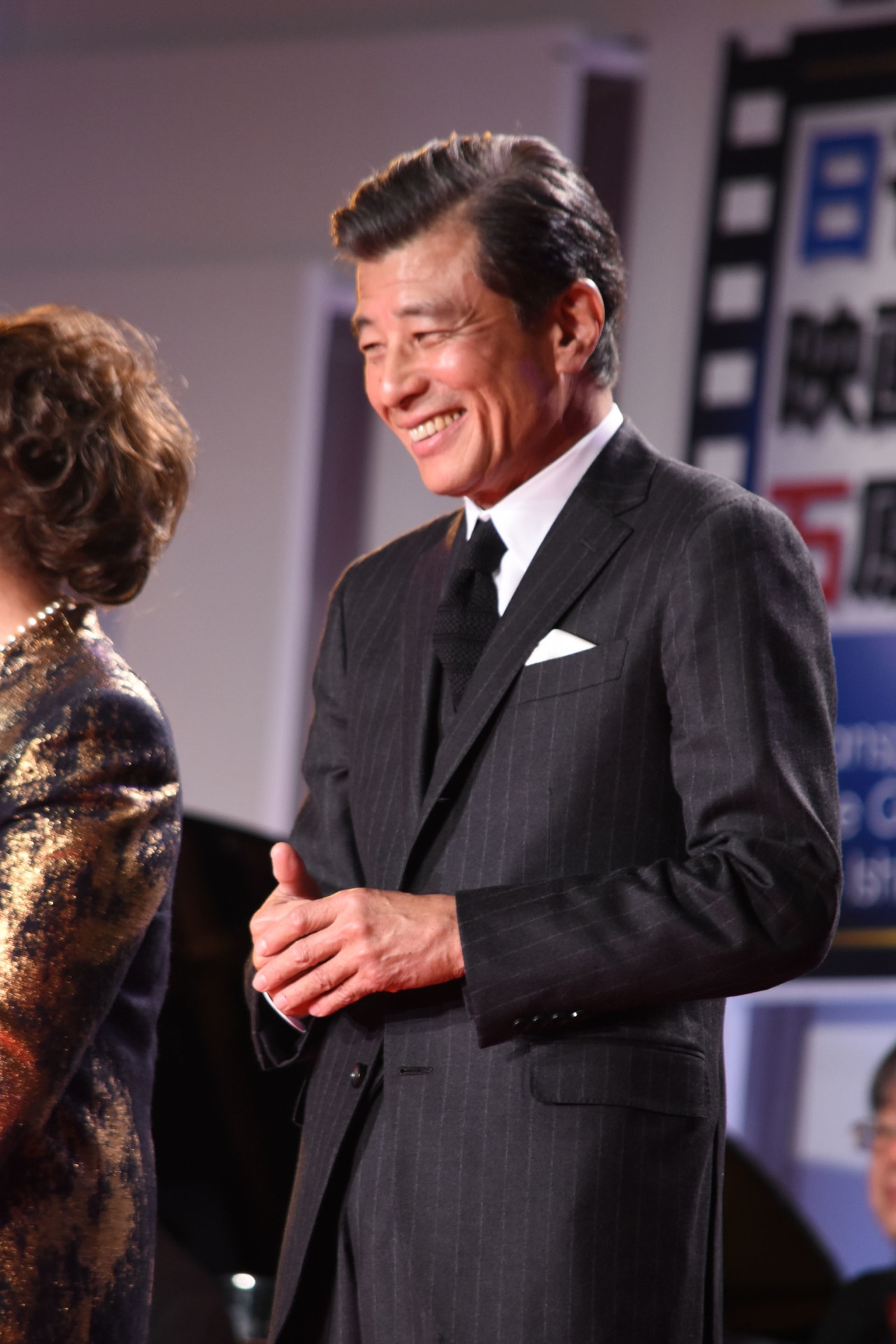 舘ひろし