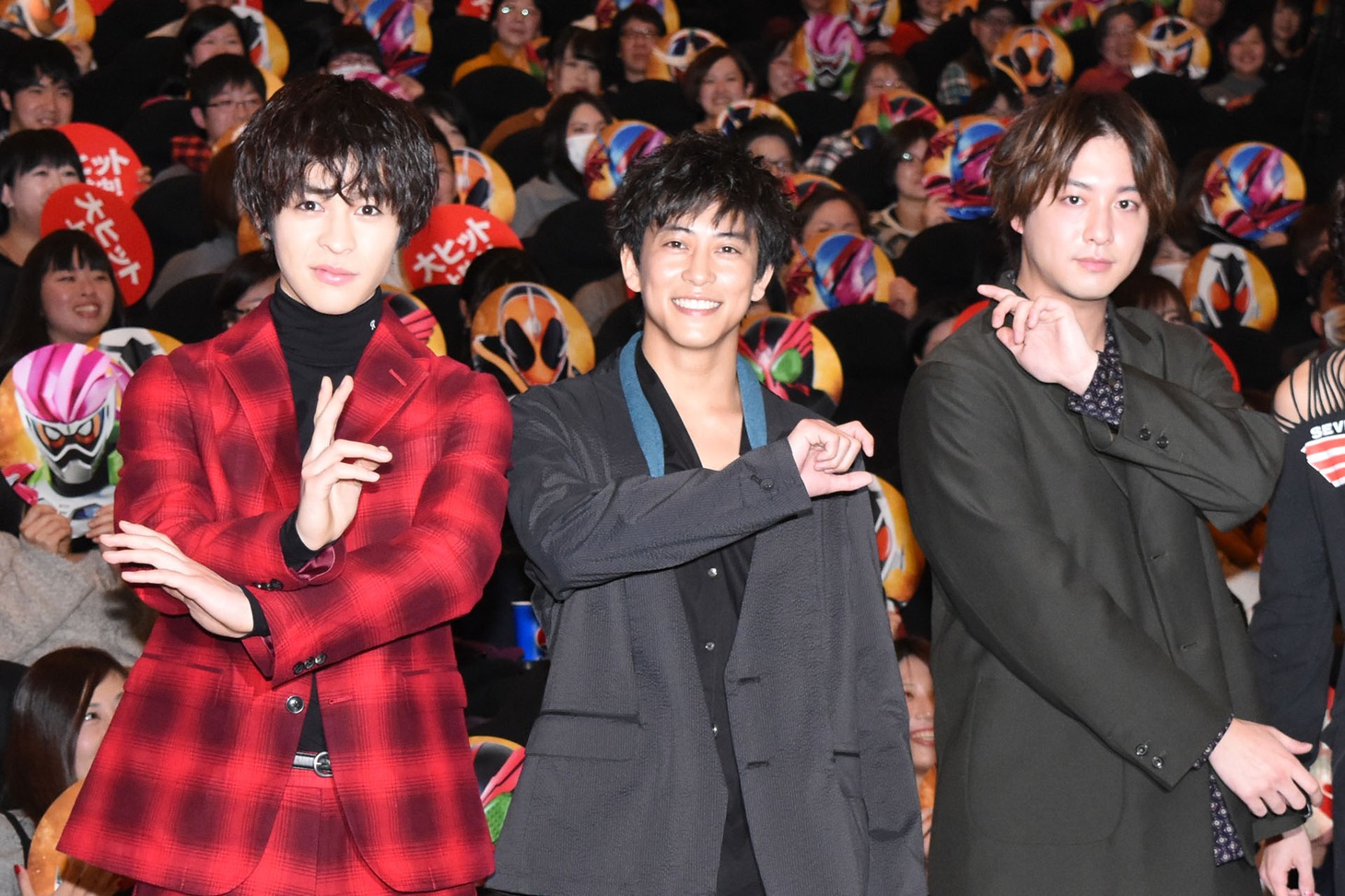 左から西銘駿、佐野岳、渡部秀。