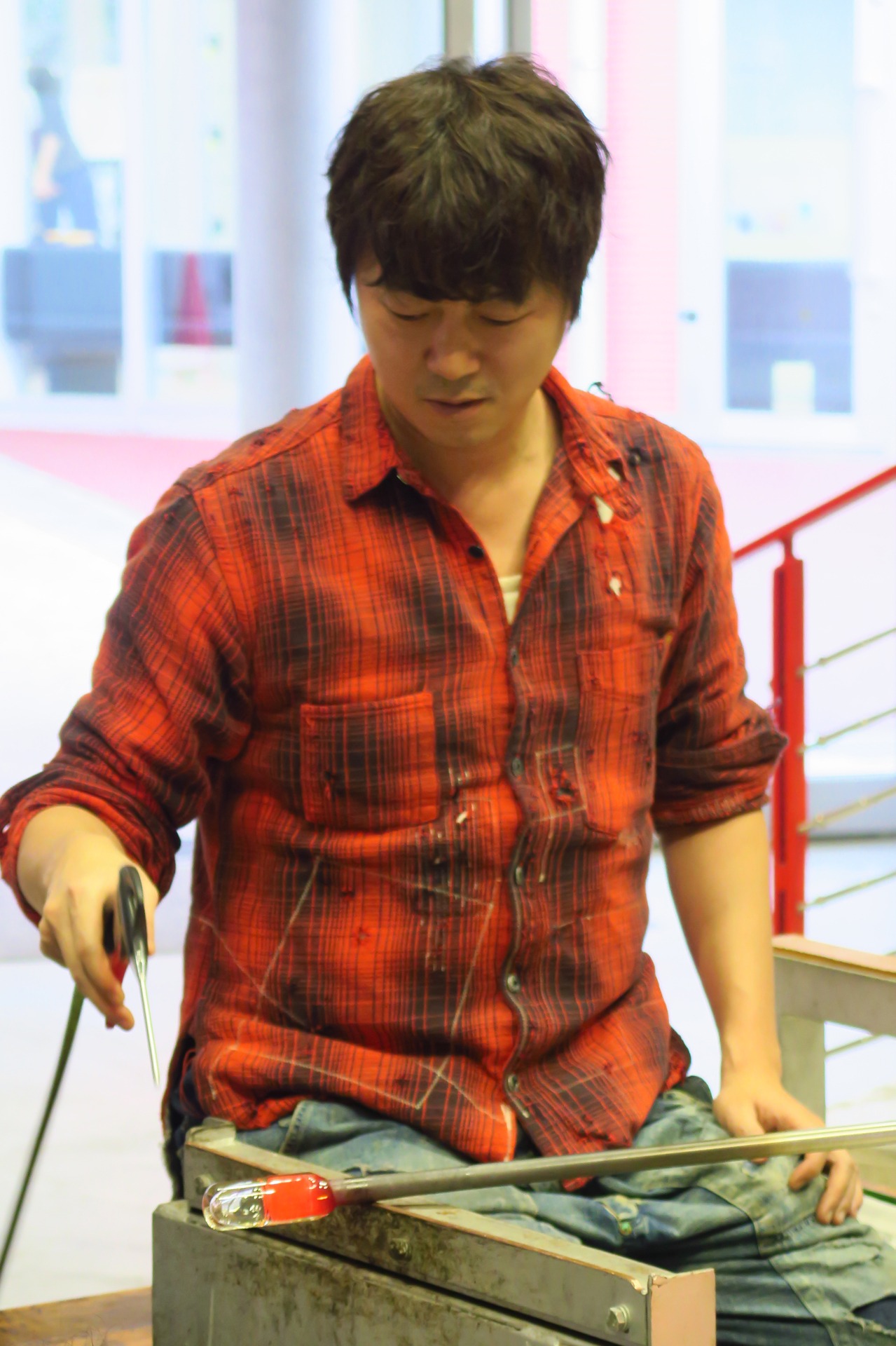 新井浩文
