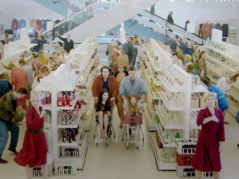 「ゆれる人魚」新場面写真