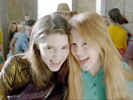 「ゆれる人魚」新場面写真