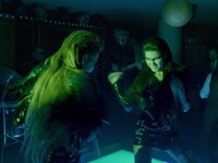 「ゆれる人魚」