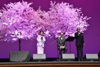 「北の桜守」完成披露試写会の様子。