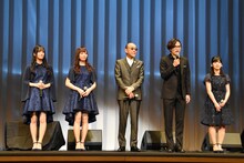 左から田崎あさひ、長谷川萌美、小椋佳、Horiuchi Kohei、仙石みなみ。