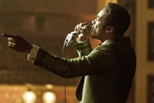 「デトロイト」より、アルジー・スミス演じるラリー・リード。