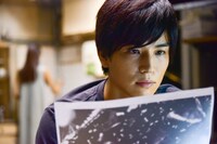 「去年の冬、きみと別れ」撮影現場より、岩田剛典。