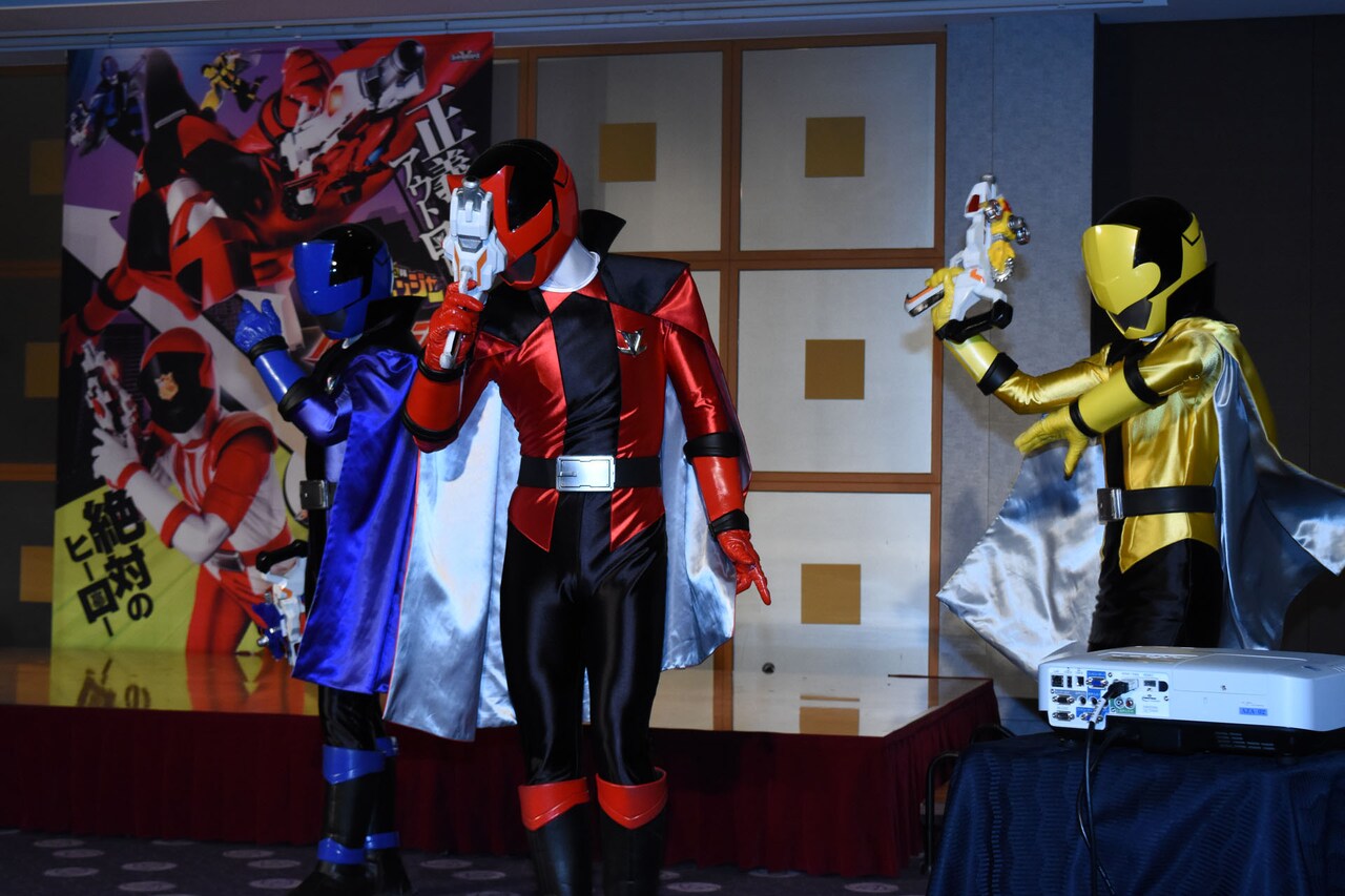 快盗戦隊ルパンレンジャー 警察戦隊パトレンジャー ルパパト 公式 制服 コスプレ 快盗戦隊ルパンレンジャー 警察戦隊パトレンジャー ルパパト 公式 制服