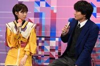 左から西野七瀬、野村周平。