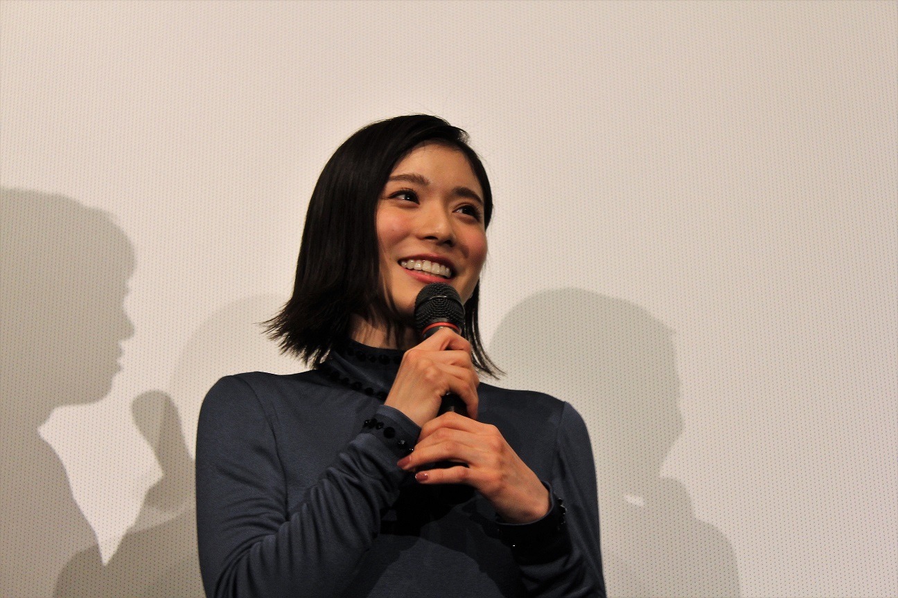 松岡茉優
