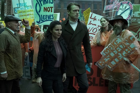 「オルタード・カーボン」