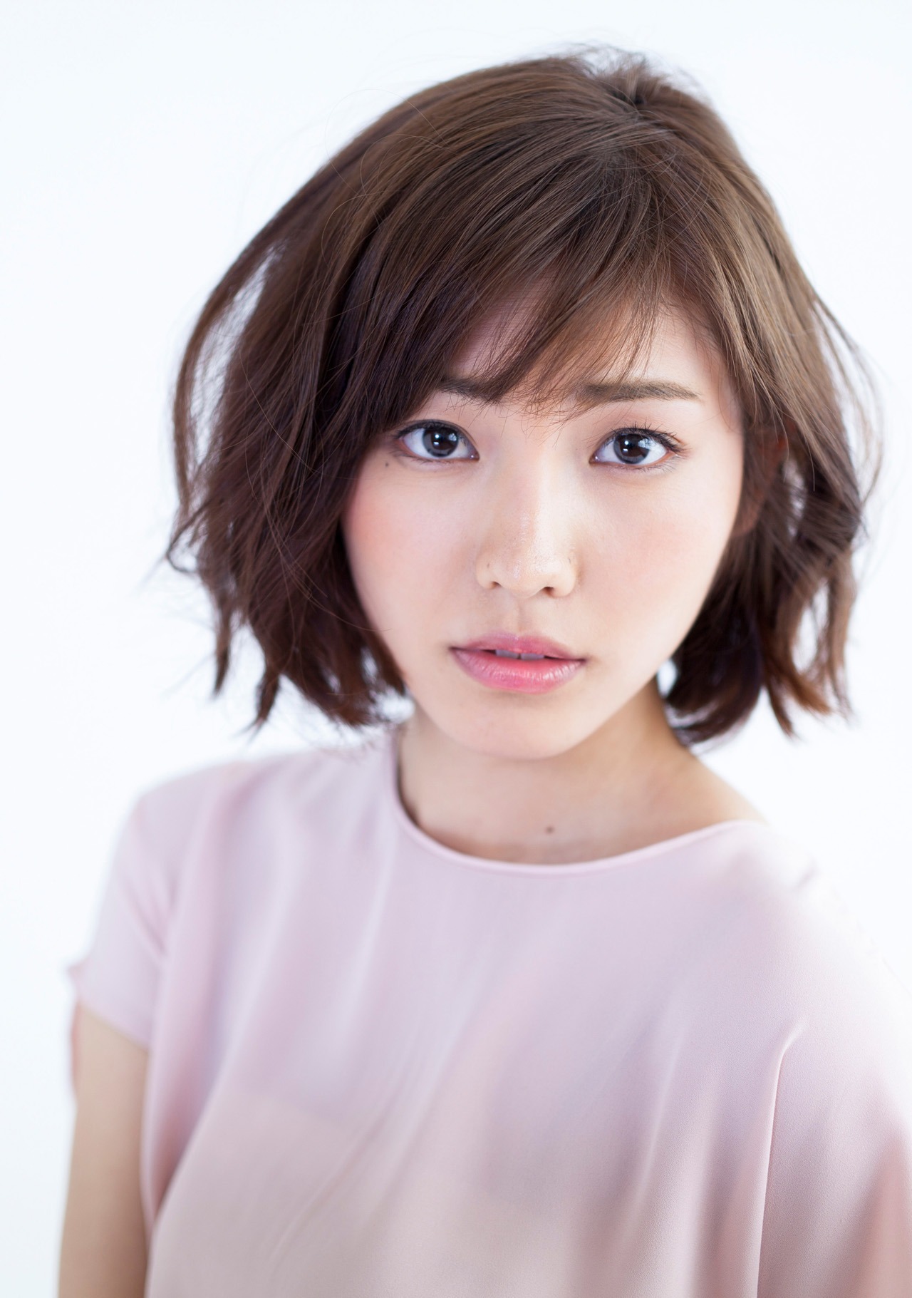 立石晴香